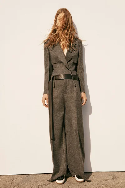 Look 3